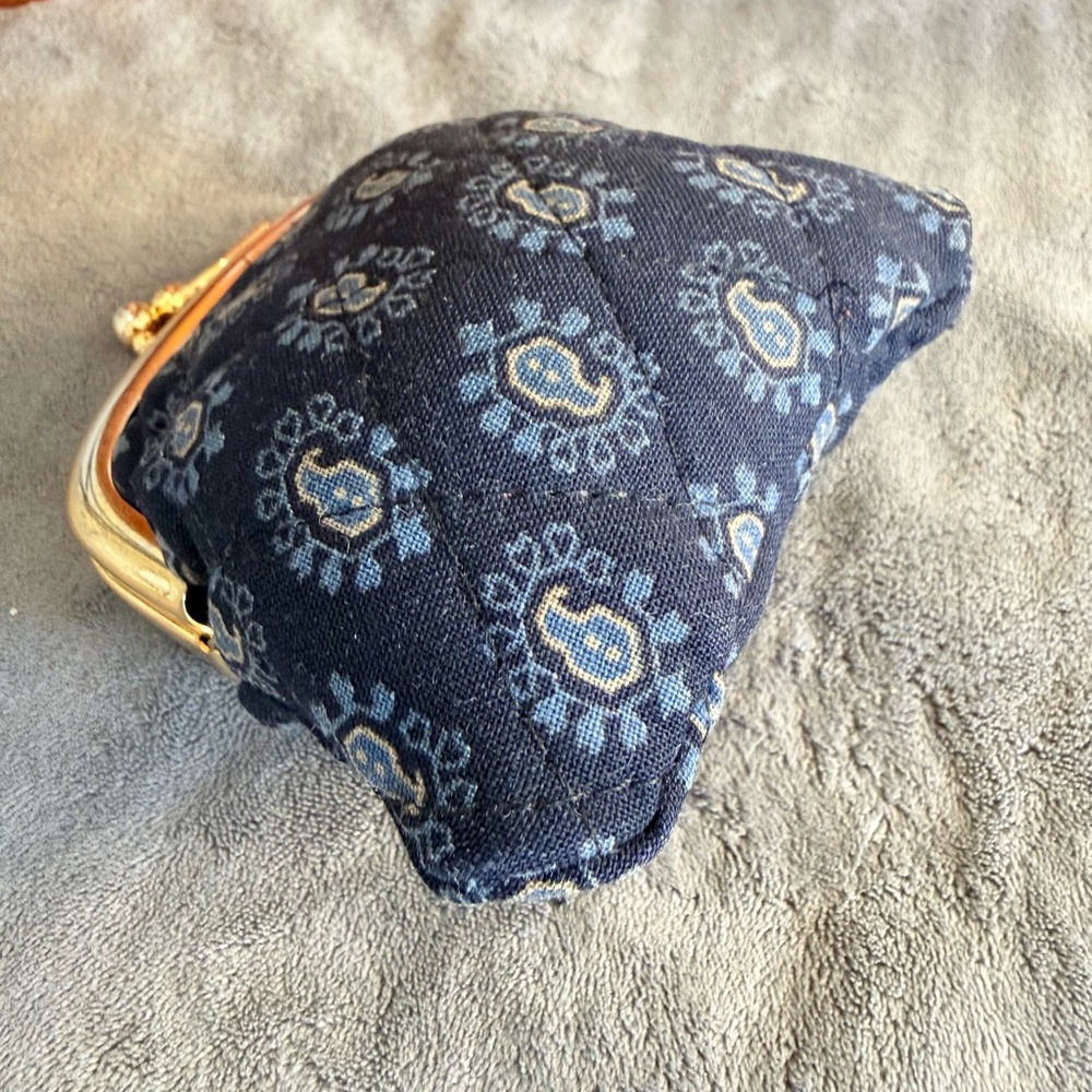 Vintage 1998 Vera Bradley “Classic Navy” Kiss Lock Coin Purse - Picture 3 of 6